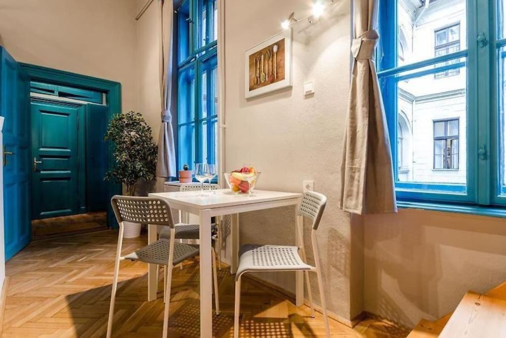 Blue Lotus Apartment T50 부다페스트 외부 사진